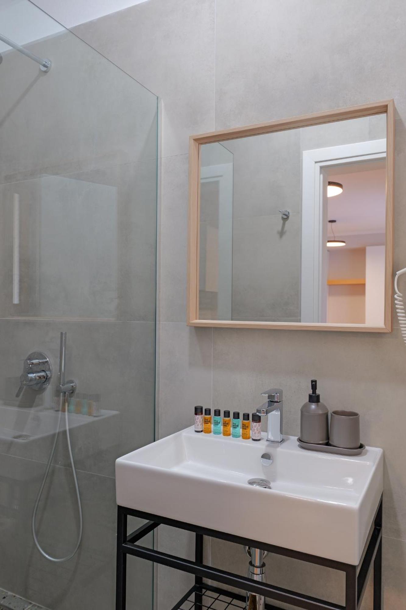 Ferienwohnung Get Comfy Sarandë Exterior foto