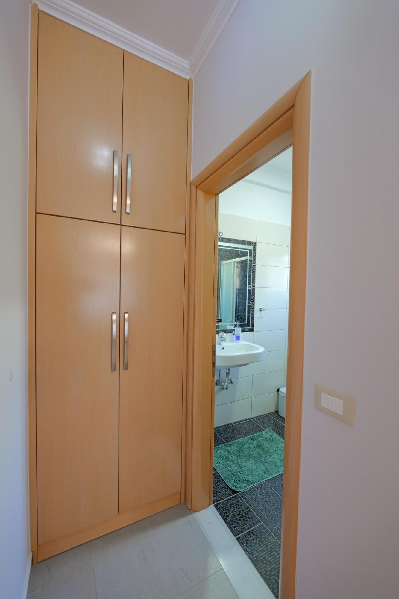 Ferienwohnung Get Comfy Sarandë Exterior foto