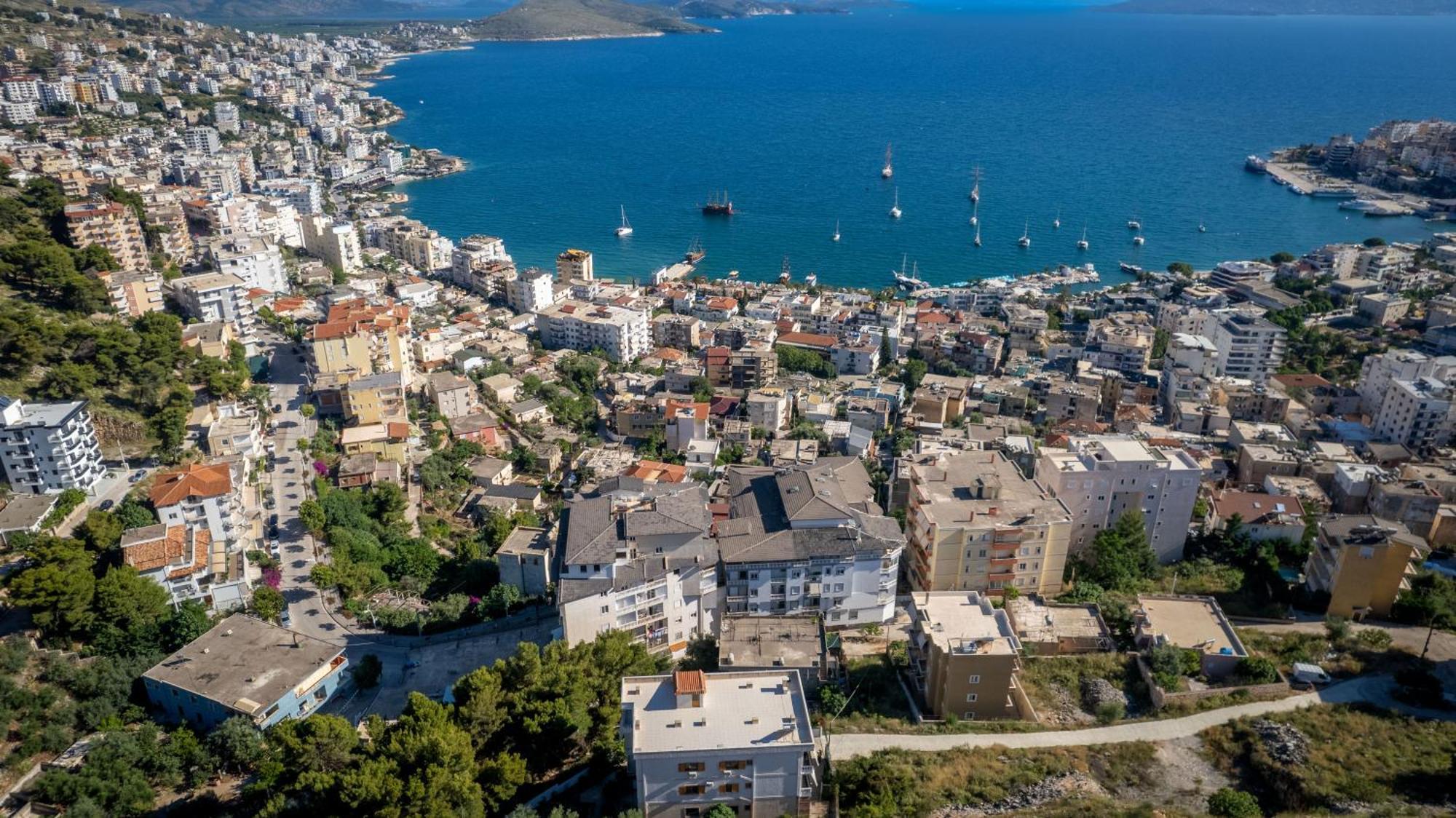 Ferienwohnung Get Comfy Sarandë Exterior foto